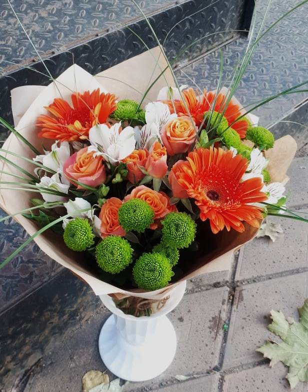 Букет цветов из: Герберы, Хризантемы, Альстромерии и Розы в Соколовом