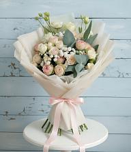 Букет цветов из:  Розы и Лизиантусы в Соколовом