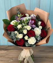 Букет цветов из:  Розы и Альстромерии в Соколовом