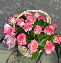 Цветочная композиция из Розы в корзине в Соколовом