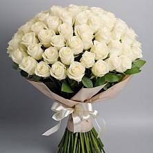 Букет 101 беля роза Белоснежка в Соколовом