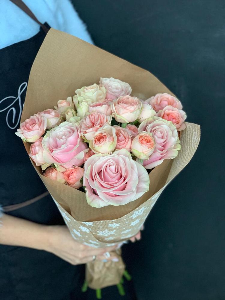 Букет цветов из: Хризантемы и Розы в Соколовом