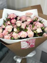 Букет цветов из:  Розы в Соколовом
