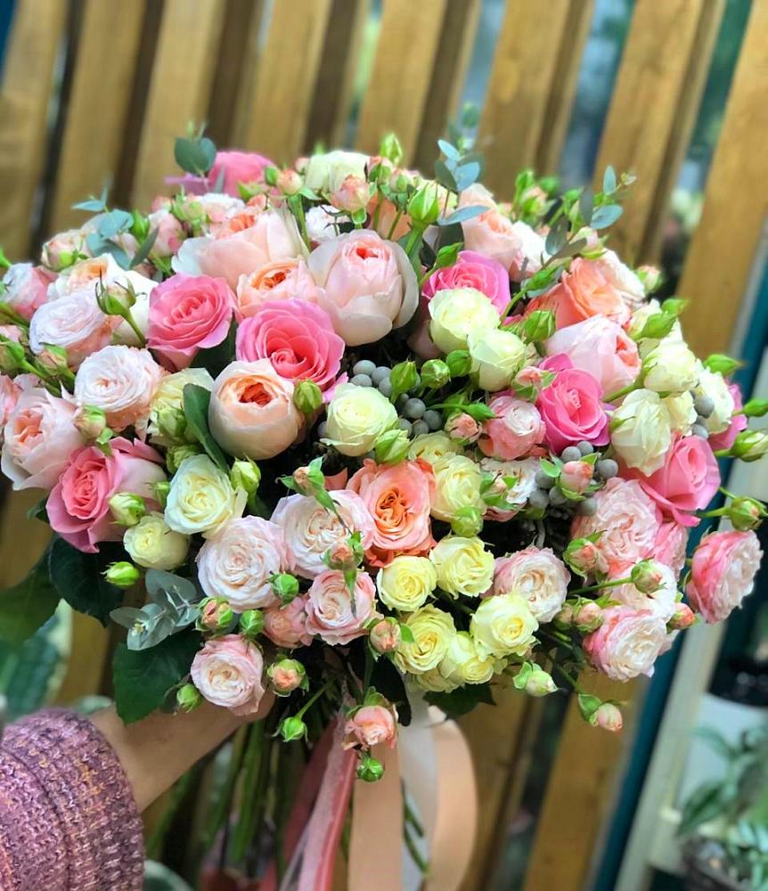 Букет цветов из: Розы в Соколовом