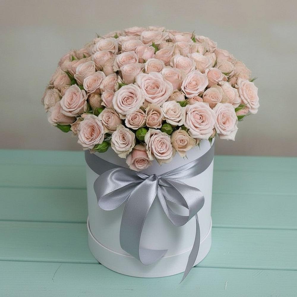 Цветочная композиция из Розы в шляпной коробке в Соколовом