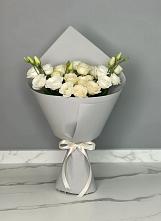 Букет цветов из:  Розы и Лизиантусы в Соколовом